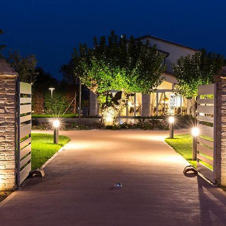 Locanda Borgognina Lucrezia Екстериор снимка