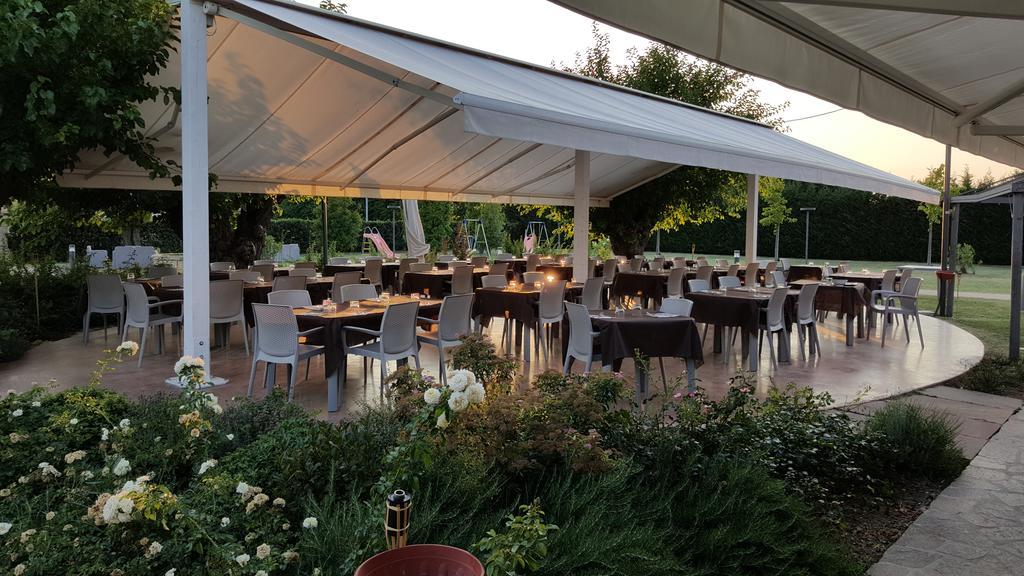 Locanda Borgognina Lucrezia Екстериор снимка