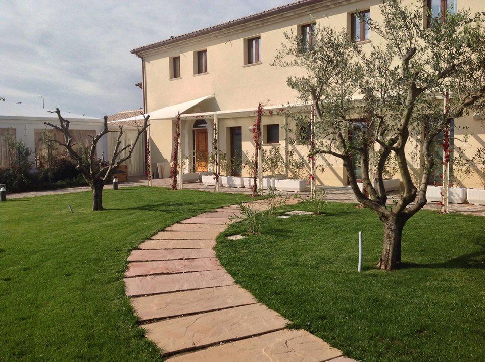 Locanda Borgognina Lucrezia Екстериор снимка