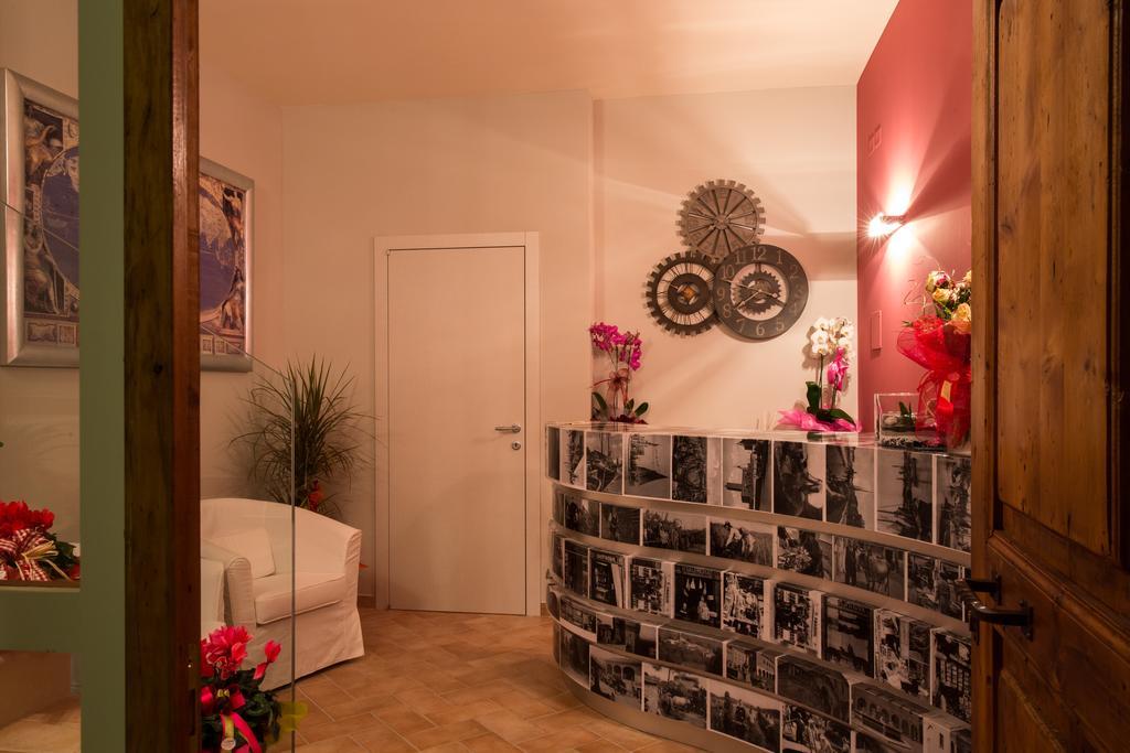 Locanda Borgognina Lucrezia Екстериор снимка